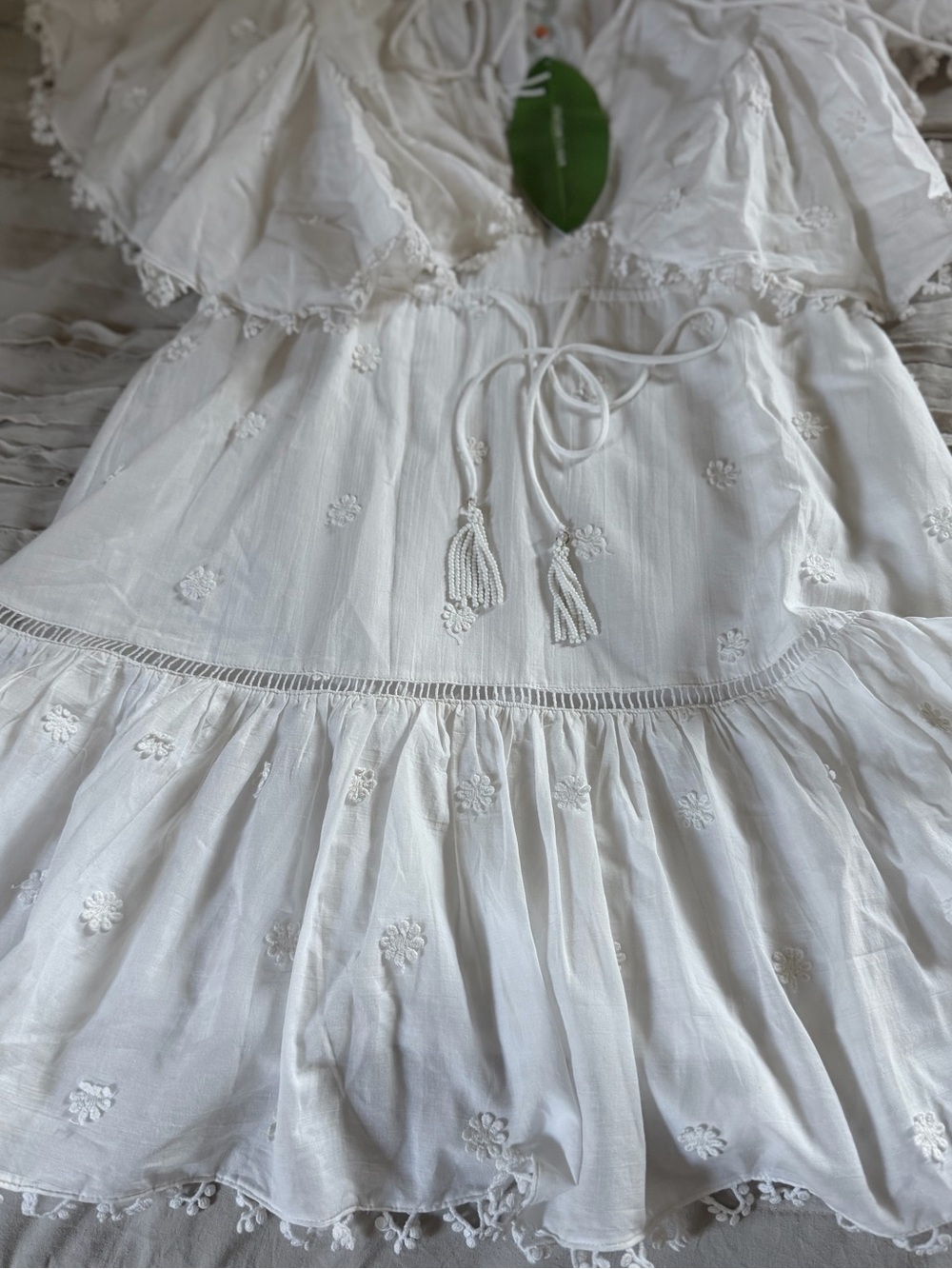 Farm Rio 3D Flower A-Line Cotton Mini Dress white Size S NWT - Picture 6 of 10